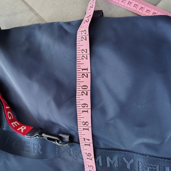 Tommy Hilfiger Navy Weekender Nylon Bag Travel - Picture 6 of 9